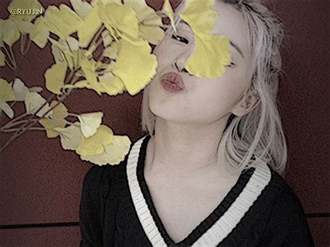 zin may phoo vk